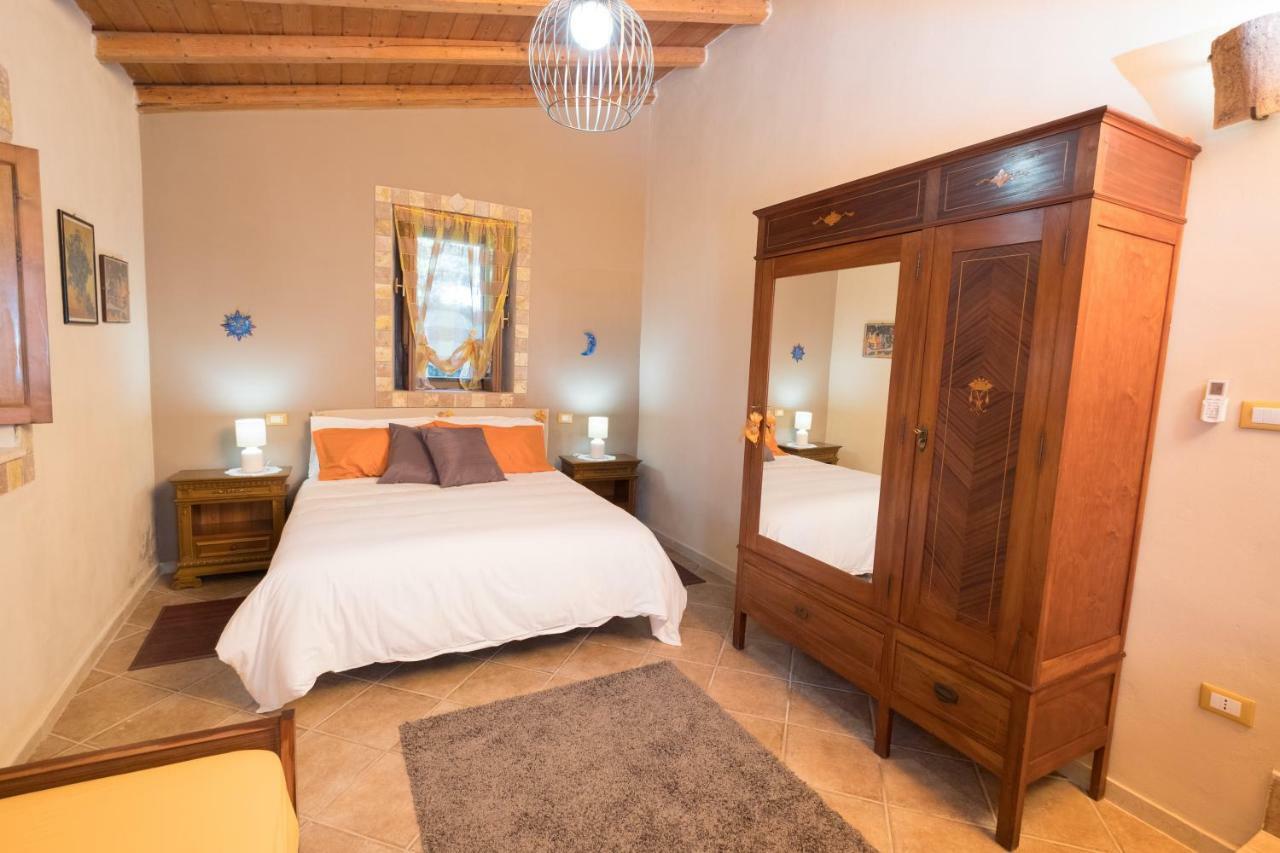 Villa Marinella Augusta Ngoại thất bức ảnh