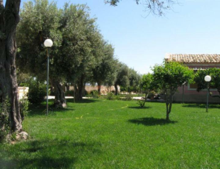 Villa Marinella Augusta Ngoại thất bức ảnh